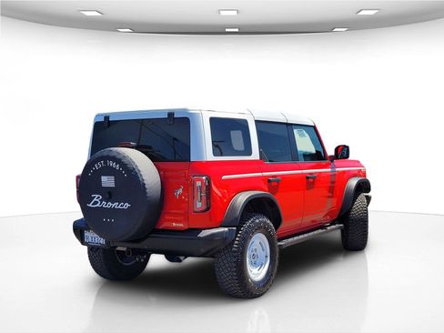 Used 2024 Ford Bronco Heritage Edition AWD/4WD image 7