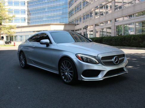 Used 2017 Mercedes-Benz C 300 Coupe image 1