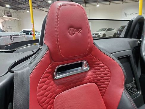 Used 2021 Jaguar F-TYPE R AWD/4WD image 17