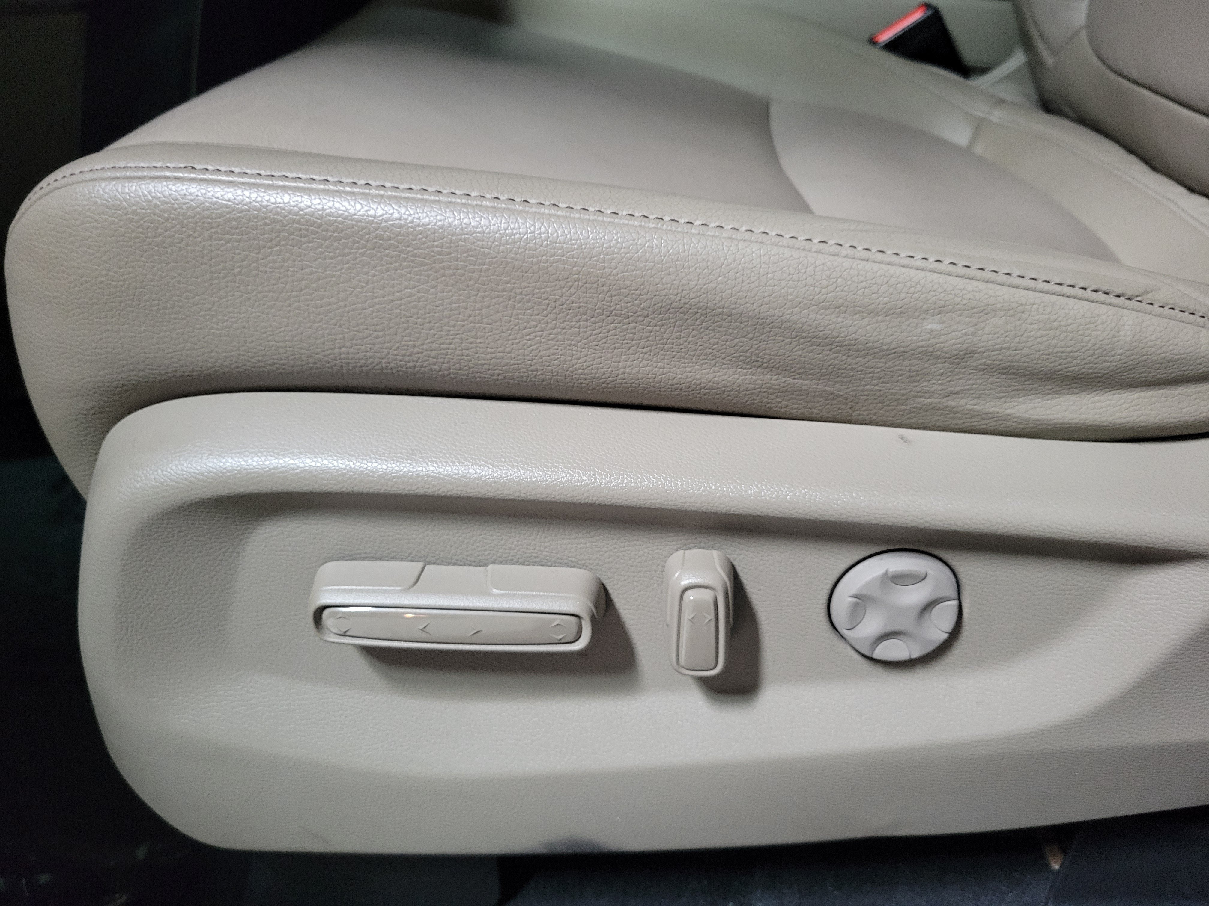 Certified 2024 Honda Odyssey Touring image 23