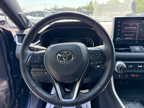 Used 2021 Toyota RAV4 XSE AWD/4WD image 14