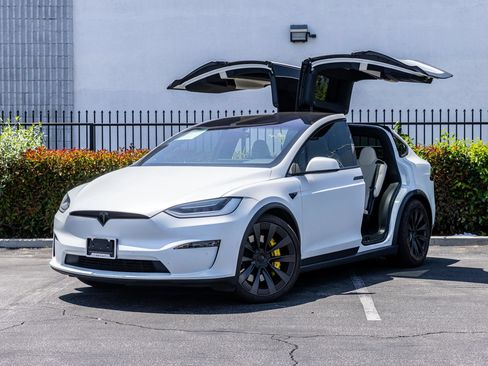 Used 2022 Tesla Model X AWD/4WD image 22