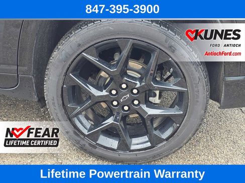 Used 2024 Chevrolet Traverse RS AWD/4WD image 12