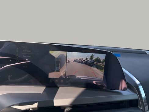 New 2026 Cadillac Vistiq Luxury image 30