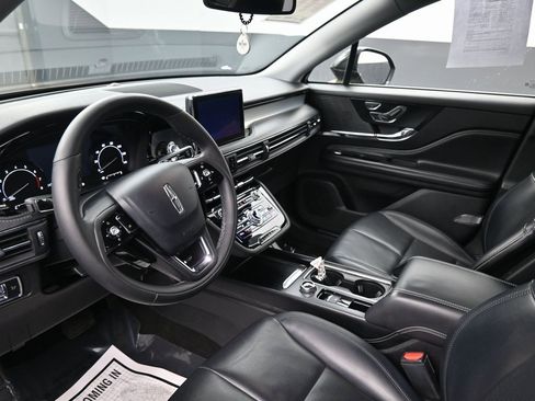 Used 2022 Lincoln Corsair AWD w/ Equipment Group 101A image 25