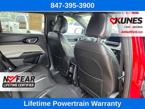 Used 2025 Jeep Compass Limited AWD/4WD image 24