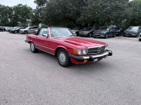 Used 1988 Mercedes-Benz 560 SL image 8