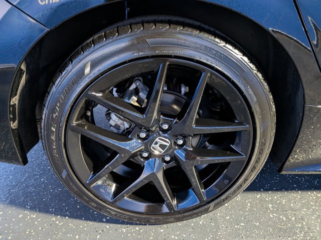 Used 2025 Honda Civic Sport image 12