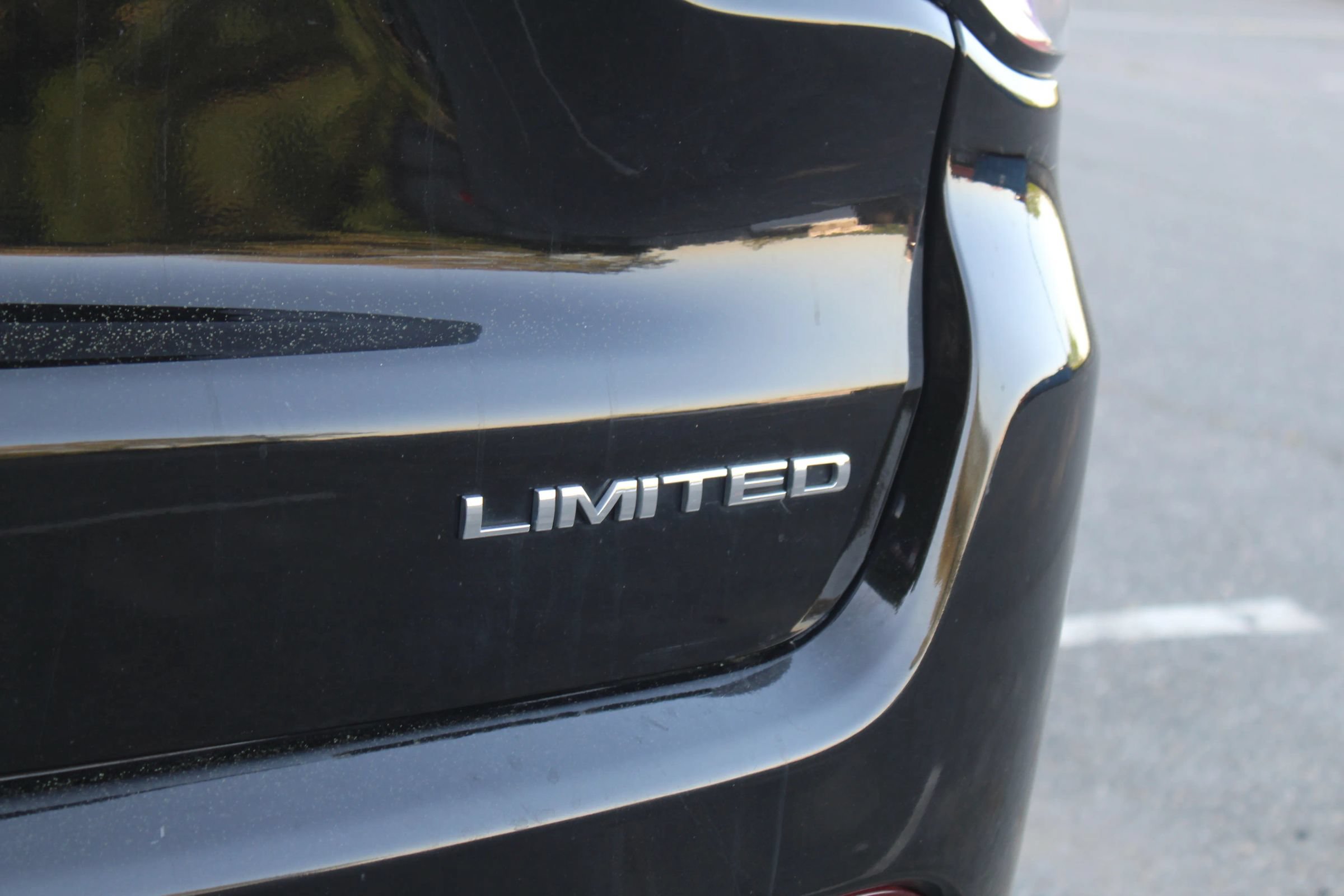 Used 2018 Jeep Compass Limited w/ Navigation Group AWD/4WD image 43