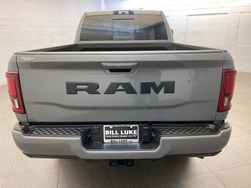 Certified 2025 RAM 2500 Laramie w/ Night Edition AWD/4WD image 7
