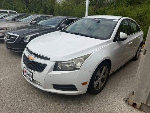 Used 2012 Chevrolet Cruze LT FWD image 4