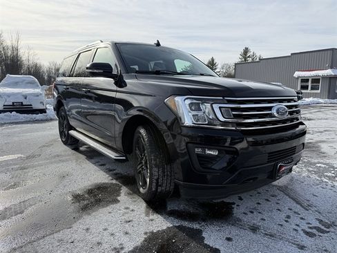 Used 2021 Ford Expedition XLT image 4