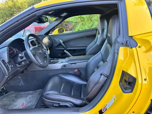 Used 2006 Chevrolet Corvette Z06 w/ Preferred Equipment Group image 16