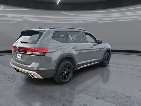 New 2026 Volkswagen Atlas Peak Edition AWD/4WD image 5