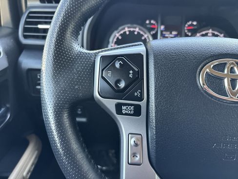 Used 2023 Toyota 4Runner Limited AWD/4WD image 13