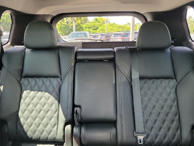 Used 2023 Mitsubishi Outlander SEL AWD/4WD image 29