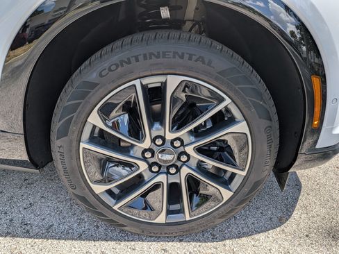 New 2027 Cadillac Optiq Sport RWD image 12