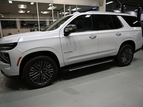 New 2026 Chevrolet Tahoe Premier w/ Sun And Tow Package image 7