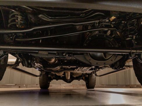 Used 2021 RAM 2500 Laramie w/ Safety Group B image 11