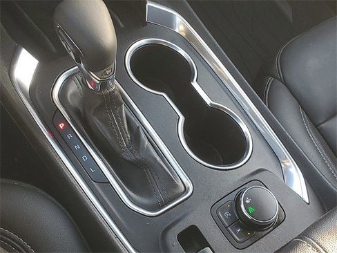 Certified 2023 Chevrolet Traverse LT w/ LPO, Floor Liner Package image 23