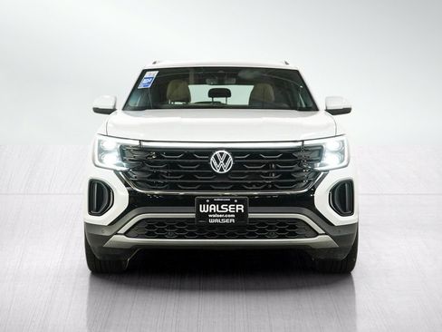 Used 2026 Volkswagen Atlas Cross Sport SE AWD/4WD image 8