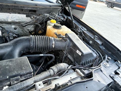 Used 2014 Ford F150 XLT w/ Equipment Group 302A Luxury image 62