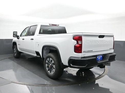 New 2025 Chevrolet Silverado 2500 Custom w/ Custom Value Package image 4