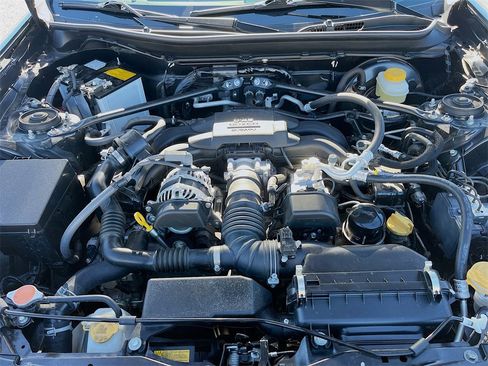 Used 2020 Toyota 86 image 27