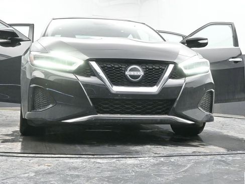 Used 2023 Nissan Maxima SL image 68