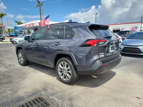 Used 2025 Toyota RAV4 XLE Premium AWD/4WD image 8