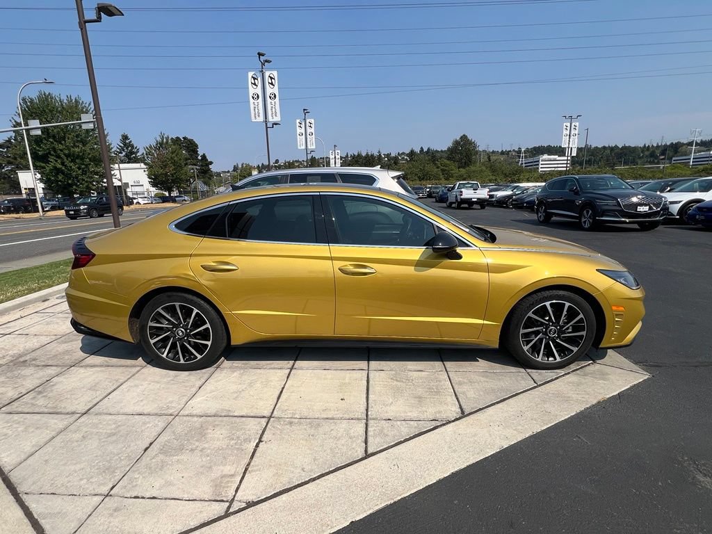 Used 2020 Hyundai Sonata SEL Plus w/ Tech Package FWD image 4