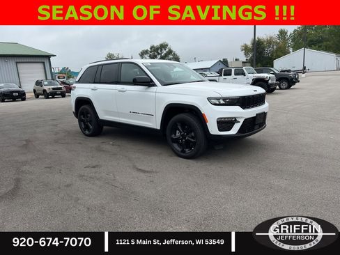 New 2025 Jeep Grand Cherokee Limited w/ Luxury Tech Group II image 7