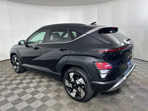 Certified 2025 Hyundai Kona Limited image 5