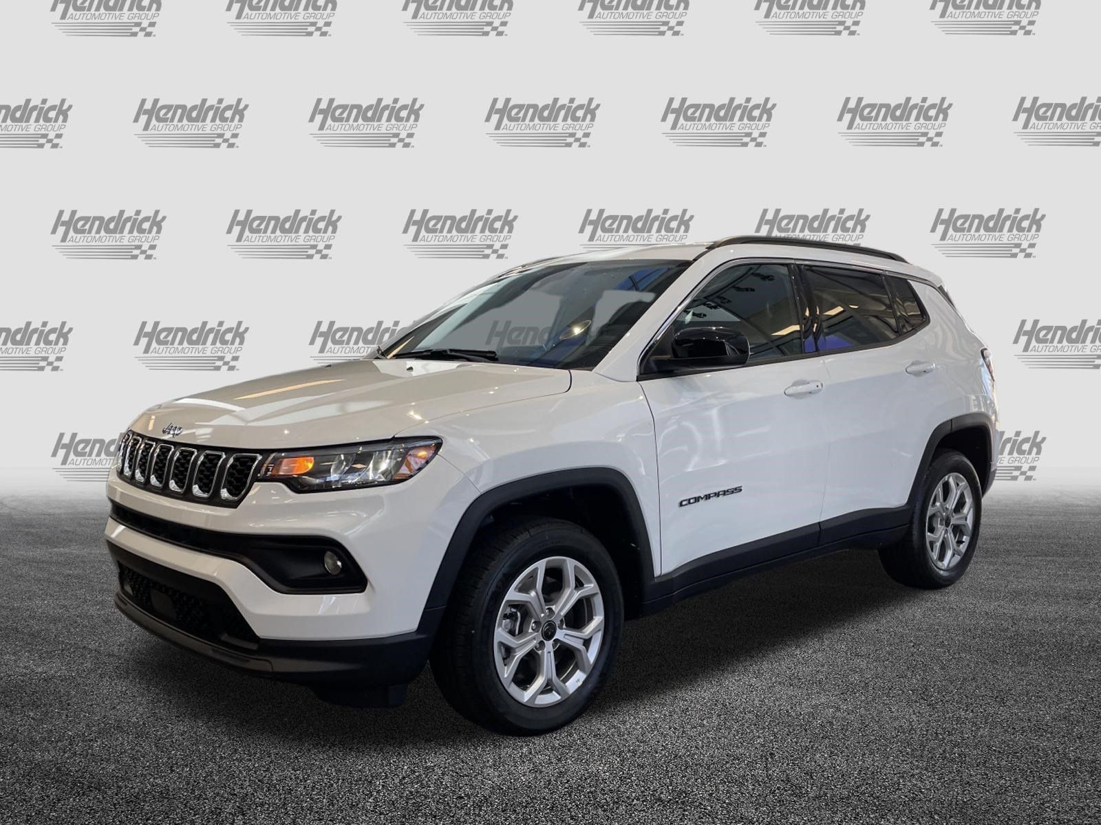 Certified 2026 Jeep Compass Latitude AWD/4WD image 6