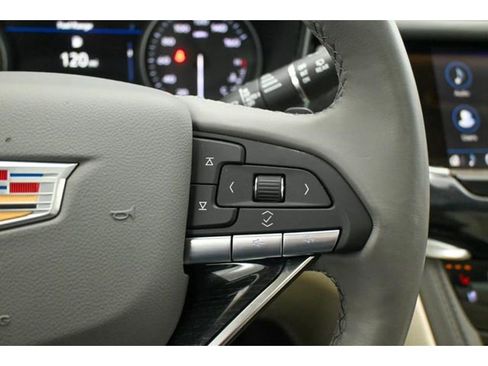 Used 2024 Cadillac XT6 Premium Luxury w/ Technology Package image 43