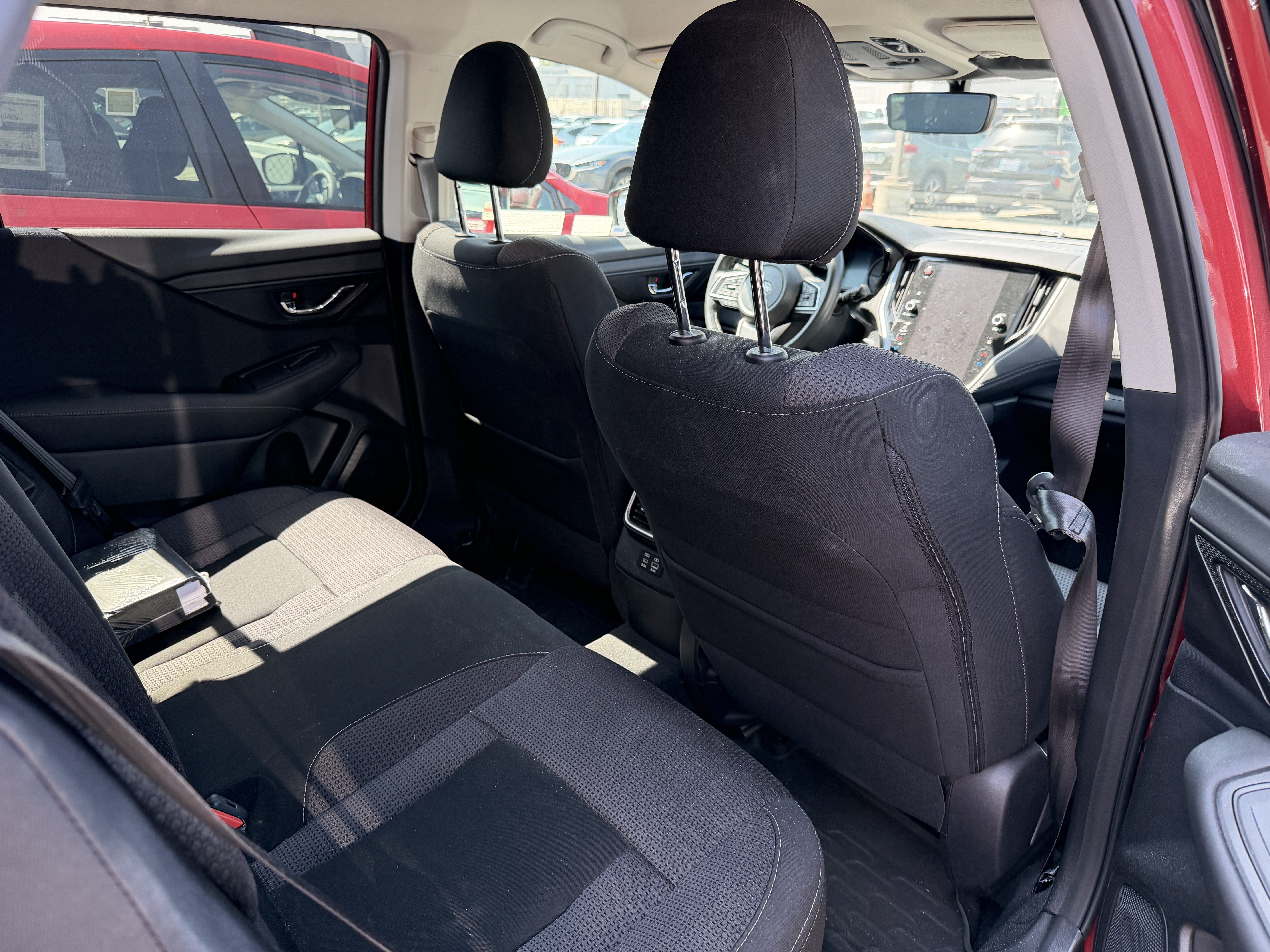 Used 2024 Subaru Outback Premium AWD/4WD image 4