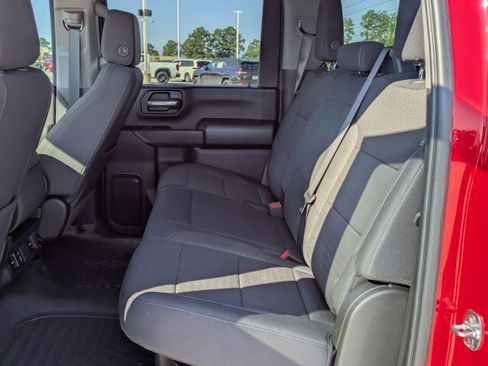 Used 2025 Chevrolet Silverado 2500 Custom w/ Custom Value Package AWD/4WD image 14