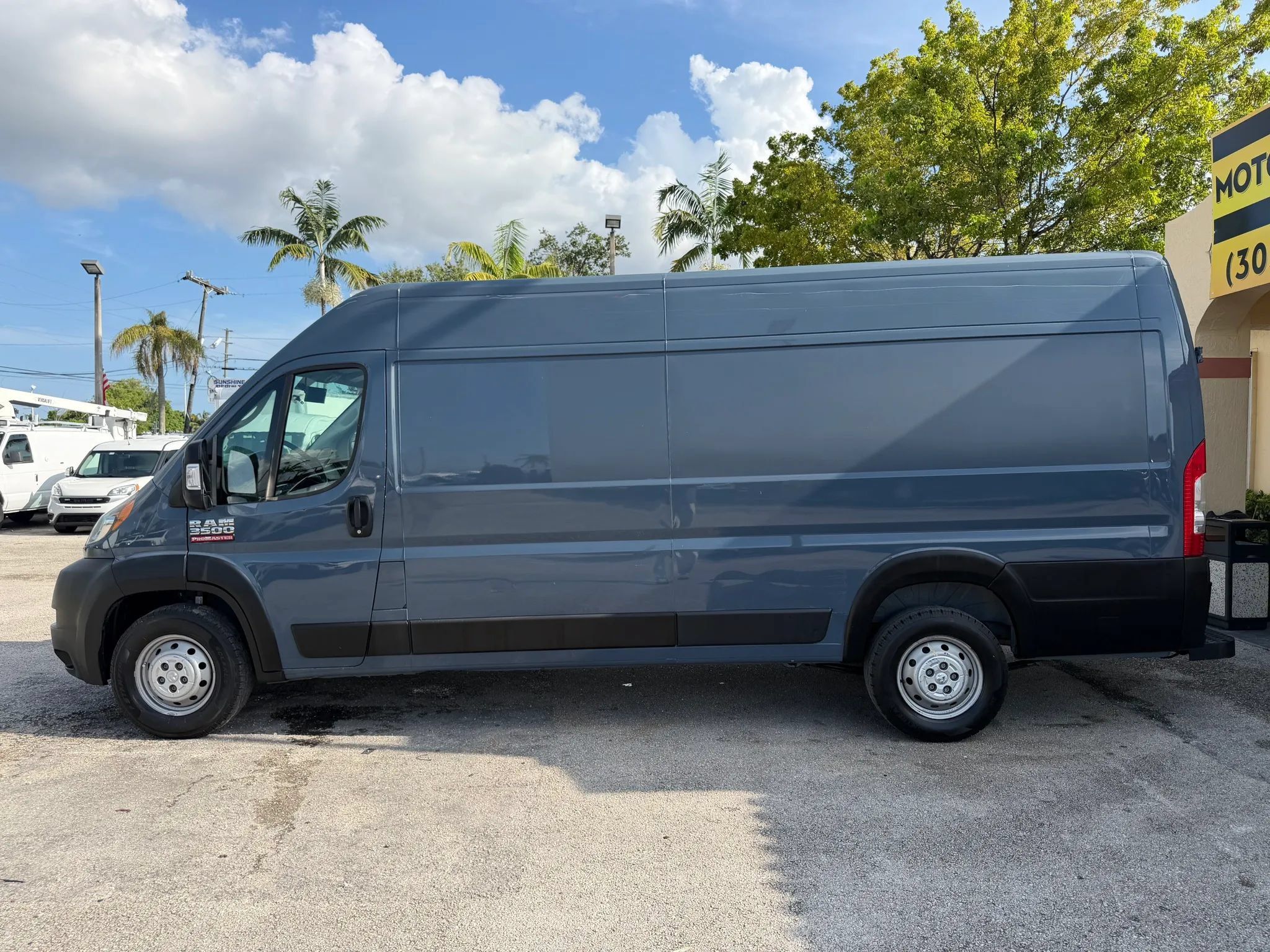 Used 2020 RAM ProMaster 3500 FWD image 2