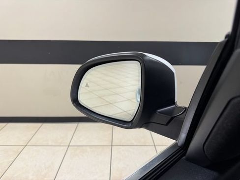 Used 2023 BMW X3 sDrive30i w/ Premium Package RWD image 18