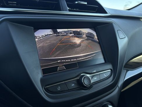 Used 2023 Chevrolet TrailBlazer LT image 17