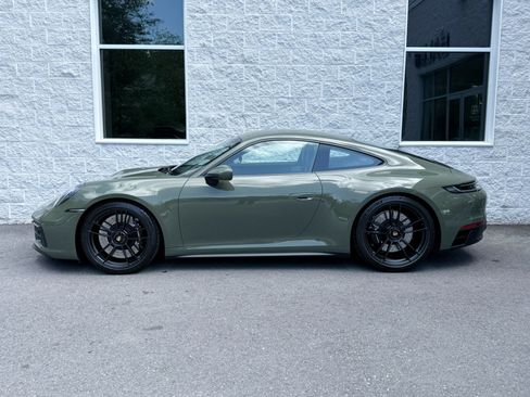 Used 2024 Porsche 911 Carrera GTS RWD image 4