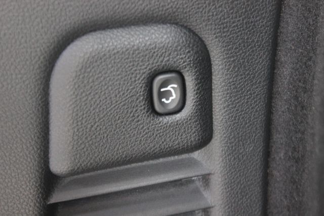 Used 2023 Dodge Durango SRT AWD/4WD image 30