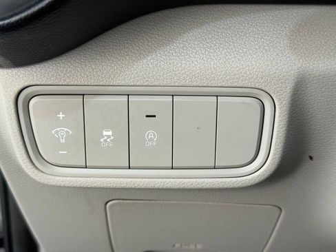 Used 2023 Kia Soul LX image 28