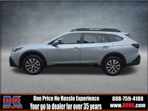 Used 2020 Subaru Outback Premium image 5
