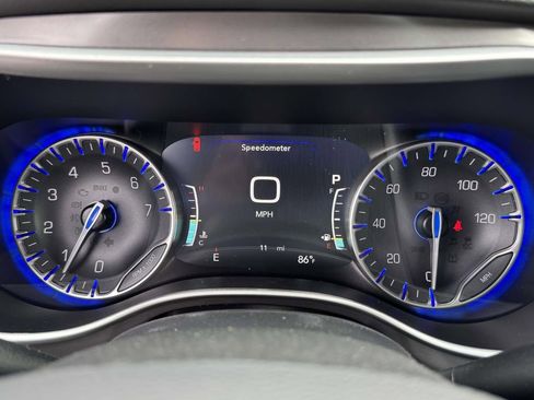 New 2026 Chrysler Voyager LX image 24