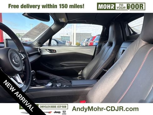 Used 2019 MAZDA MX-5 Miata RF Grand Touring image 15