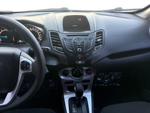 Used 2019 Ford Fiesta SE image 15
