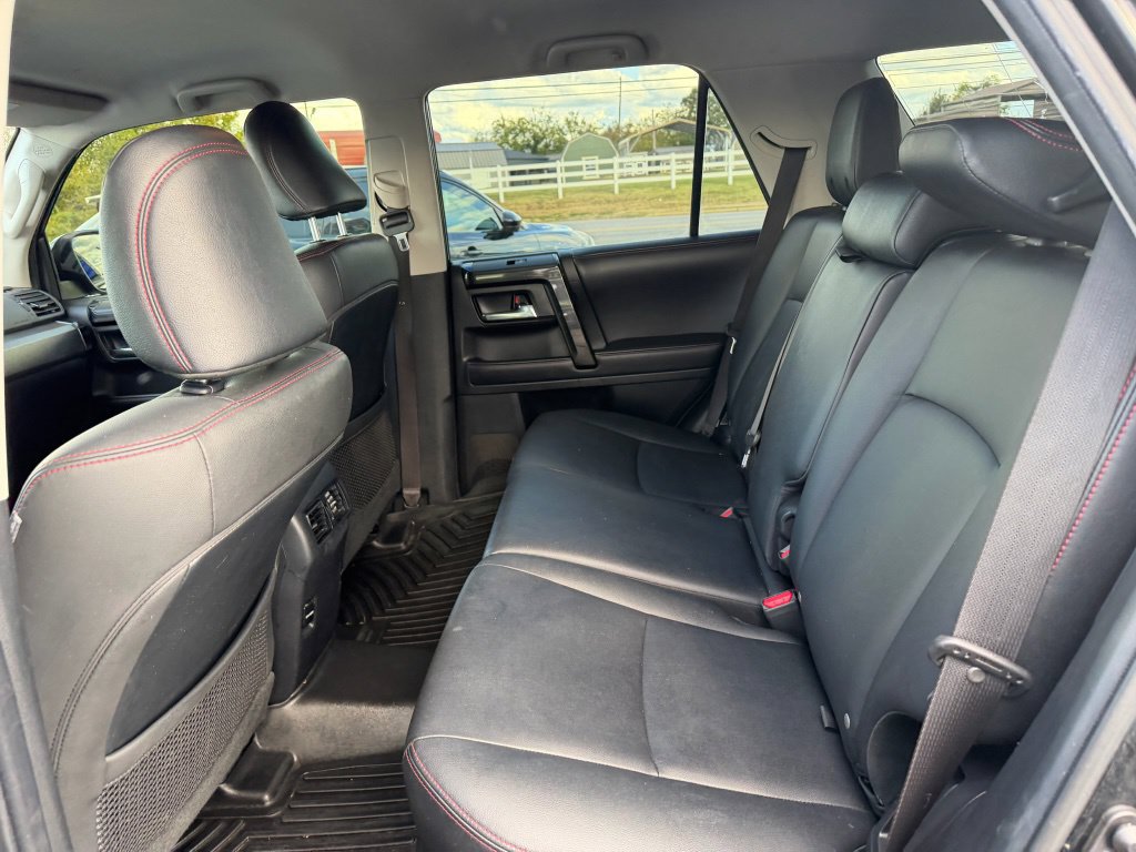 Used 2019 Toyota 4Runner TRD Off-Road Premium AWD/4WD image 14