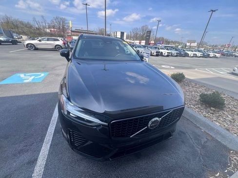 Used 2023 Volvo XC60 B5 Plus w/ Climate Package image 1
