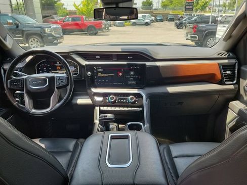 Used 2022 GMC Sierra 1500 Denali AWD/4WD image 7
